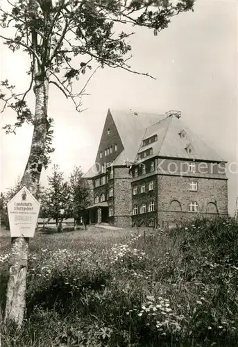 AK / Ansichtskarte Oberwiesenthal Erzgebirge Sanatorium Sachsenbaude Kat. Oberwiesenthal