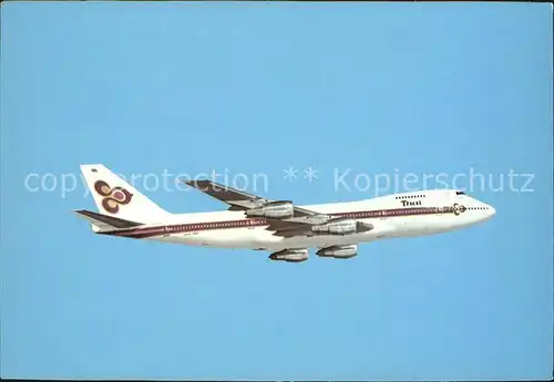 AK / Ansichtskarte Flugzeuge Zivil Thai Airways International Boeing 747 2D7B  Kat. Airplanes Avions