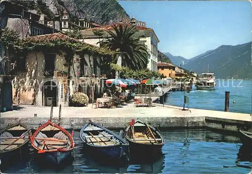 AK / Ansichtskarte Limone sul Garda Haeuser und Boote am See Kat. 