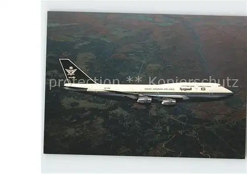 AK / Ansichtskarte Flugzeuge Zivil Saudia Arabian Airlines Boeing 747 368 Kat. Airplanes Avions