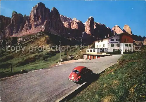 AK / Ansichtskarte Passo Gardena Dolomiten mit Groedner Joch und Berghaus Frara