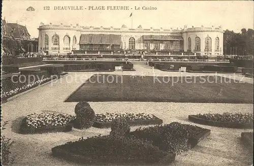 AK / Ansichtskarte Deauville Plage Fleurie Le Casino Kat. Deauville