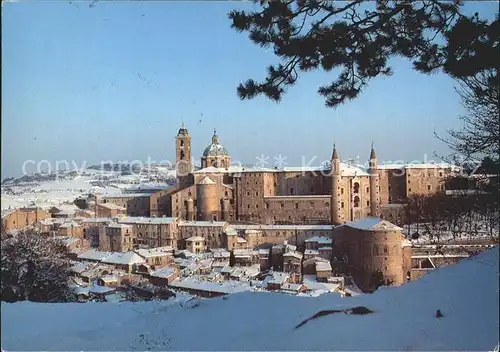 AK / Ansichtskarte Urbino Panorama inernale Winterpanorama Dom Palazzo Ducale Kat. Italien