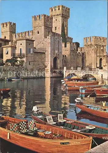 AK / Ansichtskarte Sirmione Lago di Garda Castello Scaligero Schloss Kat. Italien