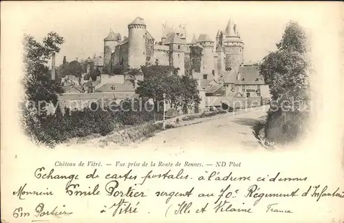 AK / Ansichtskarte Vitre d Ille et Vilaine Chateau vue prise de la Route de Rennes Kat. Vitre