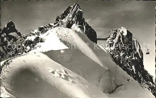 AK / Ansichtskarte Chamonix Teleferique Aiguille du Midi Kat. Chamonix Mont Blanc