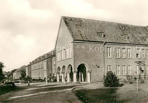 AK / Ansichtskarte Boltenhagen Ostseebad Polytechnische Oberschule  Kat. Ostseebad Boltenhagen