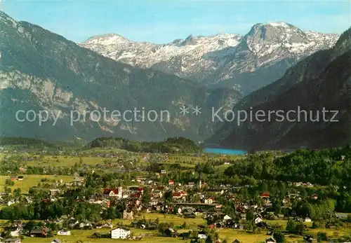 AK / Ansichtskarte Bad Goisern Salzkammergut gegen Krippenstein Hallstaettersee Alpen Fliegeraufnahme Kat. Bad Goisern