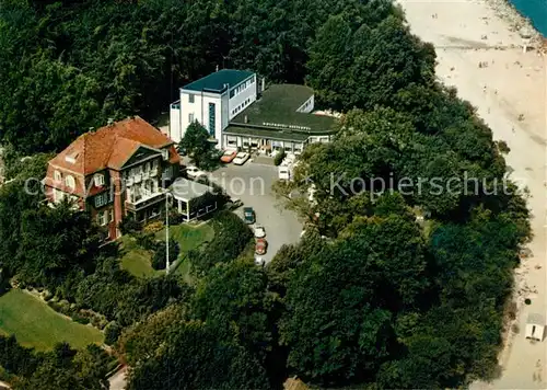 AK / Ansichtskarte Travemuende Ostseebad Golfhotel Seetempel Strand Fliegeraufnahme Kat. Luebeck
