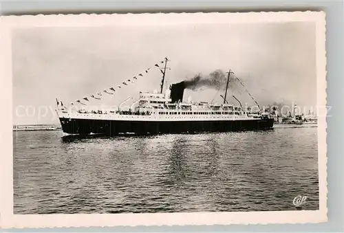 AK / Ansichtskarte Dampfer Oceanliner Paquebot Ville d Oran  Kat. Schiffe