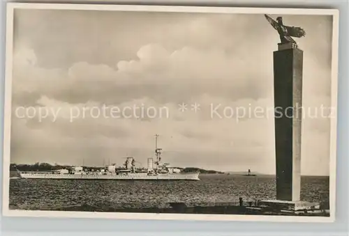 AK / Ansichtskarte Marine Uboot Ehrenmal Moeltenort Kieler Foerde  Kat. Schiffe