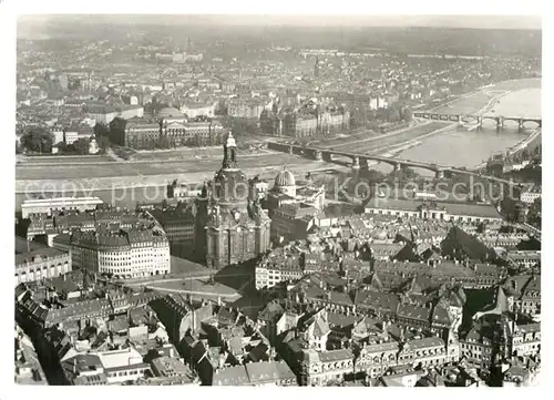 AK / Ansichtskarte Dresden Neumarkt mit Frauenkirche Fliegeraufnahme Kat. Dresden Elbe