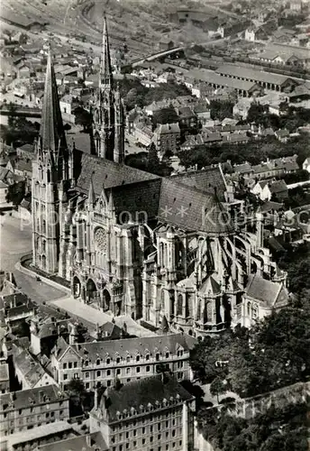 AK / Ansichtskarte Chartres Eure et Loir La Cathedrale Fliegeraufnahme Kat. Chartres