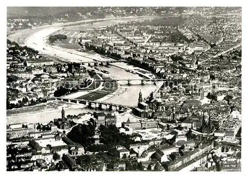 AK / Ansichtskarte Dresden Fliegeraufnahme vor der Zerstoerung Kat. Dresden Elbe