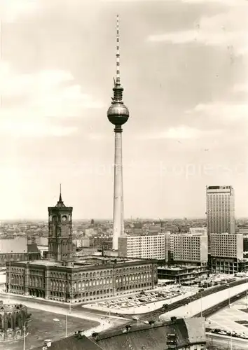 AK / Ansichtskarte Berlin Rotes Rathaus und Fernsehturm Kat. Berlin