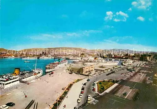 AK / Ansichtskarte Piraeus Hafen Faehren Kat. Piraeus