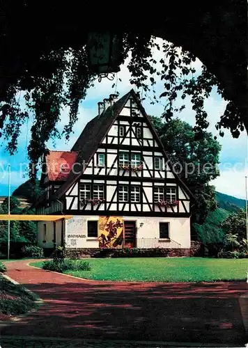 AK / Ansichtskarte Gieselwerder Rathaus im Burghof Fachwerkhaus Kat. Oberweser