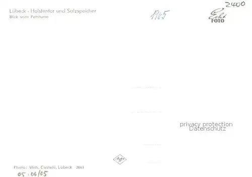 AK / Ansichtskarte Luebeck Fliegeraufnahme Holstentor Salzspeicher Kat. Luebeck