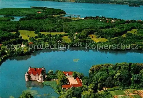 AK / Ansichtskarte Gluecksburg Ostseebad Fliegeraufnahme mit Schloss Gluecksburg und Foerde Kat. Gluecksburg (Ostsee)