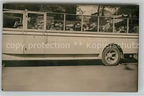 AK / Ansichtskarte Autobus Omnibus Muenchen Fremden Rundfahrten Foto  Kat. Autos