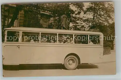 AK / Ansichtskarte Autobus Omnibus Muenchen Fremden Rundfahrten Foto  Kat. Autos