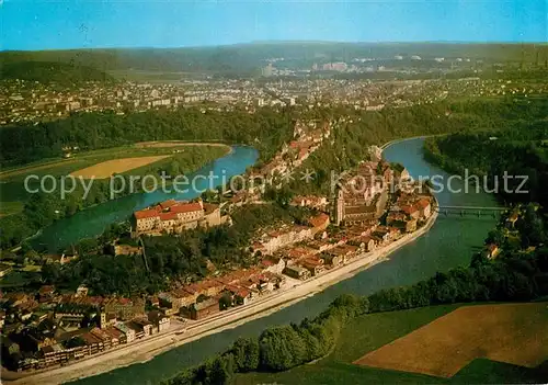 AK / Ansichtskarte Burghausen Salzach Fliegeraufnahme Flusspartie Kat. Burghausen