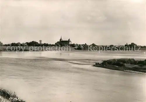 AK / Ansichtskarte Saint Benoit sur Loire Vur sur la Loire Basilique Kat. Saint Benoit sur Loire