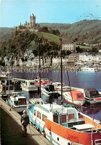 AK / Ansichtskarte Cochem Mosel Bootshafen mit Reichsburg Kat. Cochem