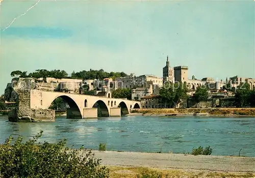 AK / Ansichtskarte Avignon Vaucluse Vue generale du Pont St Benezet et du Palais des Papes Kat. Avignon