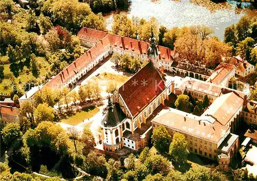AK / Ansichtskarte Neuzelle Fliegeraufnahme Klosteranlage mit Stiftskirche Kat. Neuzelle