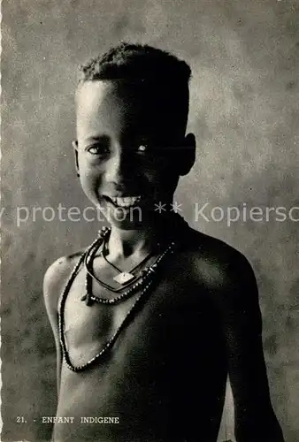 AK / Ansichtskarte Typen Afrika Enfant indigene Upper Volta 