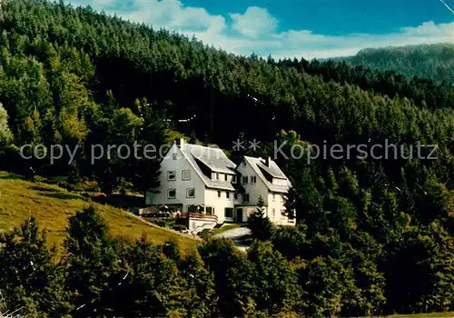 AK / Ansichtskarte Willingen Sauerland Freizeitzhaus Waldheim Kat. Willingen (Upland)