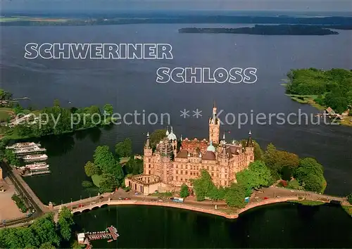 AK / Ansichtskarte Schwerin Mecklenburg Schloss Schlossinsel Schweriner See Fliegeraufnahme Kat. Schwerin