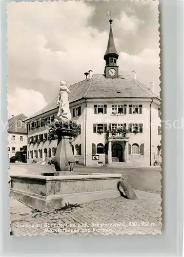 AK / Ansichtskarte Bonndorf Schwarzwald Marktbrunnen Rathaus Kat. Bonndorf