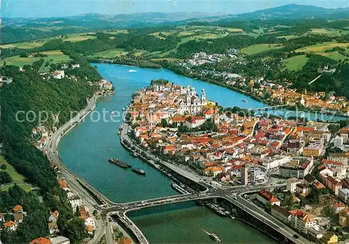 AK / Ansichtskarte Passau Fliegeraufnahme Dreifl?ssestadt Inn Ilz Donau Kat. Passau