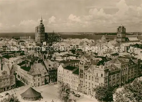 AK / Ansichtskarte Stralsund Mecklenburg Vorpommern Altstadt Kat. Stralsund