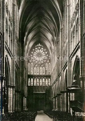 AK / Ansichtskarte Metz Moselle Cathedrale La grande Nef vue du Choeur Kat. Metz