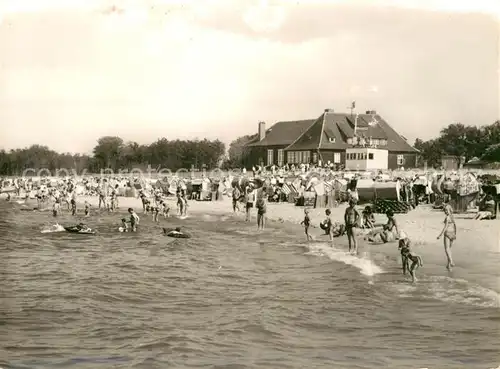 AK / Ansichtskarte Zingst Ostseebad Strandleben HO Gaststaette Kurhaus Kat. Zingst Darss