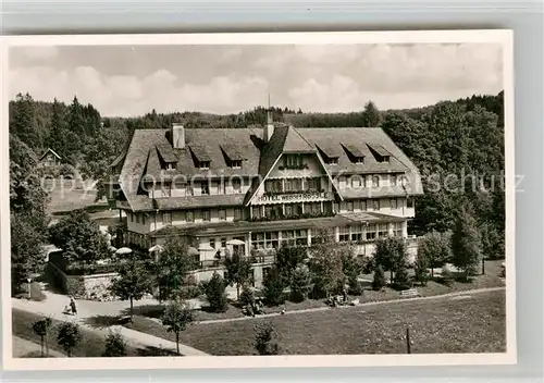 AK / Ansichtskarte Hinterzarten Hotel Weisses Roessle Kat. Hinterzarten