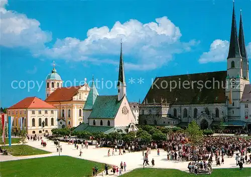 AK / Ansichtskarte Altoetting Kapellplatz Wallfahrtsort Kirche Kat. Altoetting