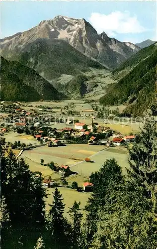 AK / Ansichtskarte Mayrhofen Zillertal mit Gruenberg Kat. Mayrhofen