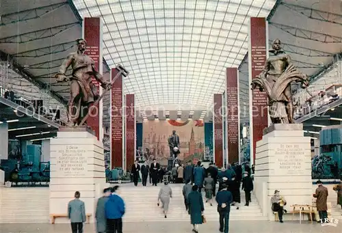 AK / Ansichtskarte Exposition Universelle Bruxelles 1958 Pavillon de l U.R.S.S. Grand Hall Kat. Expositions