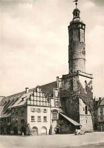 AK / Ansichtskarte Loewenberg Niederschlesien Altes Rathaus mit modernem Anbau Kat. Lwowek Slaski