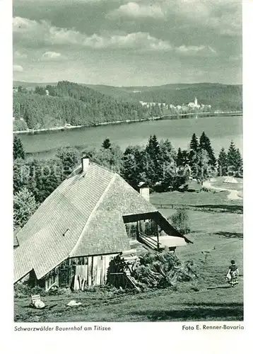 AK / Ansichtskarte Titisee Schwarzwaelder Bauernhof mit Seeblick Kat. Titisee Neustadt