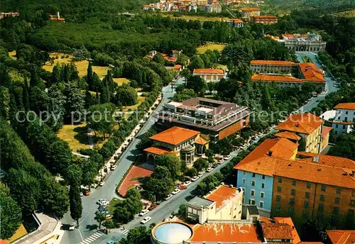 AK / Ansichtskarte Montecatini Terme Fliegeraufnahme Kat. Italien