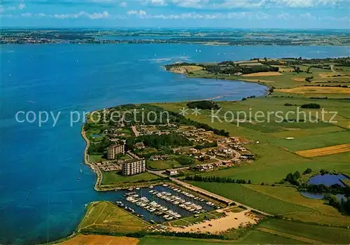 AK / Ansichtskarte Gluecksburg Ostseebad Yachthafen Schausende Fliegeraufnahme Kat. Gluecksburg (Ostsee)