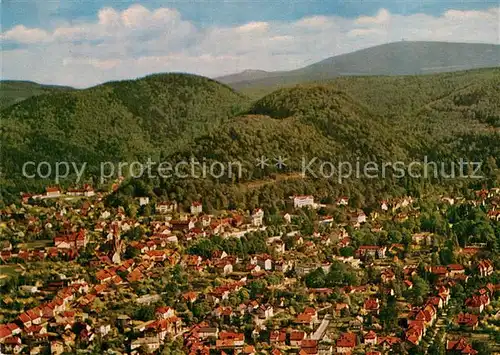 AK / Ansichtskarte Bad Harzburg Fliegeraufnahme mit Burgberg und Brocken  Kat. Bad Harzburg