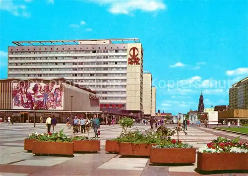 AK / Ansichtskarte Dresden Prager Strasse Kat. Dresden Elbe