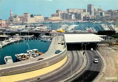 AK / Ansichtskarte Marseille Bouches du Rhone Tunnel du Vieux Port