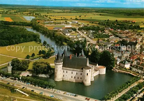 AK / Ansichtskarte Sully sur Loire Vue aerienne du chateau Kat. Sully sur Loire